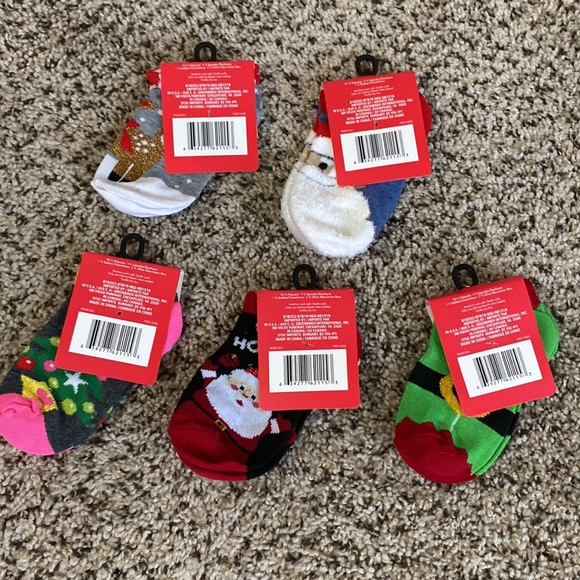 Little kids Christmas ankle cut sock bundle of 5 pairs - see pics for sizing - Picture 7 of 9